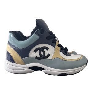 Chanel CC Leather Sneakers